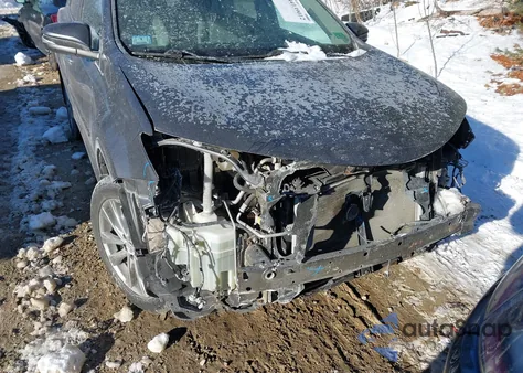 2017 Toyota Rav4 Limited z USA, uszkodzony, nr VIN 2T3DFREVXHW584553